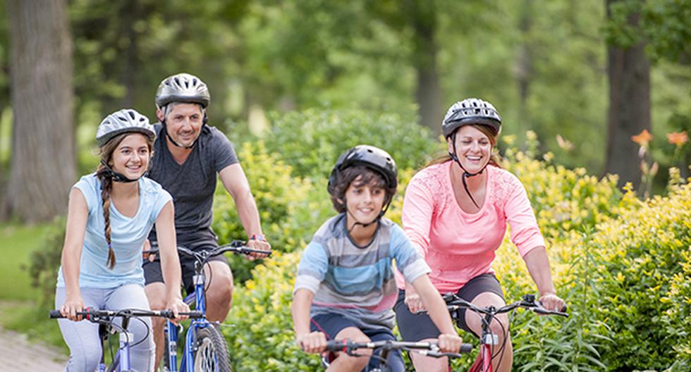 Empieza a manejar bicicleta y disfruta un momento en familia. (Foto: IStock)