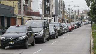San Borja: registran largas filas de autos que esperan abastecerse de GLP