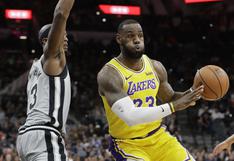 Spurs volvieron a vencer a los Lakers por 110-106 pese a los 35 puntos de LeBron James | VIDEO