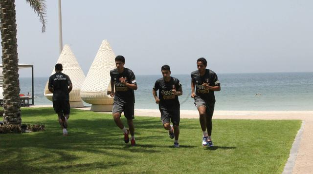 Selección peruana entrena a 40°C en Dubái para duelo ante Iraq - 8