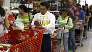 Venezuela: millonaria multa a supermercado por cajas cerradas