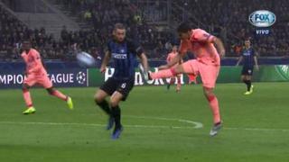 Barcelona vs. Inter de Milán: Luis Suárez estuvo cerca de anotar golazo con esta genialidad | VIDEO