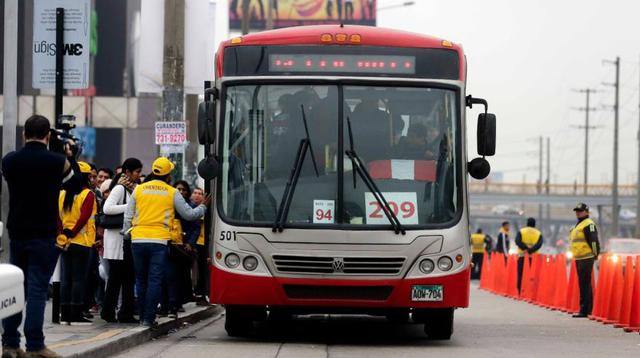 Cuestionan carril exclusivo para buses de corredor Javier Prado - 1
