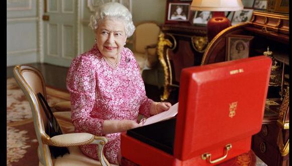 Hija de Paul McCartney inmortaliza el récord de Isabel II