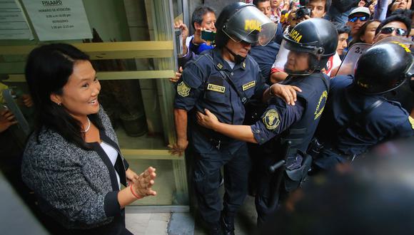 Keiko Fujimori es investigada por el presunto delito de lavado de activos, a raíz de los presuntos aportes que la empresa brasileña Odebrecht entregó a su partido en el 2011. (Foto: Archivo El Comercio)
