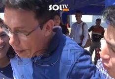 Gerente de Imagen del GORE La Libertad intentó impedir que reportero entreviste a vicegobernadora