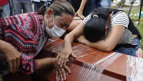 Colombia: Muertos por avalancha suman 321, 92 niños entre ellos