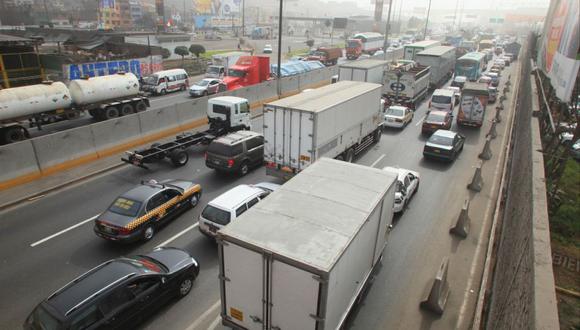 Así está el tráfico por obras de Vía Parque Rímac [FOTOS] - 7
