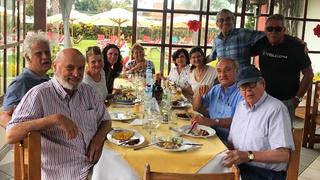  Alfredo Bryce Echenique cumplió 81 años: El escritor peruano lo celebró con sus amigos más cercanos 