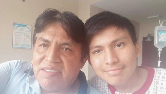 Jhony Carrión y su hijo de 16 años enfrentan una dura lucha contra la leucemia linfoblástica, una de las formas más graves de esta enfermedad. El menor fu diagnosticado hace tres años. (Cortesía Jhony Carrión)