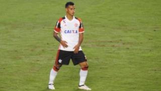 Miguel Trauco debutó oficialmente con Flamengo en amistoso