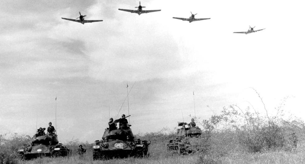 Efemérides | Esto ocurrió un día como hoy en la historia: en 1965, *la aviación de Estados Unidos lanza sobre Vietnam el primer bombardeo de napalm*. (Foto: (U.S. Air Force archive photo)