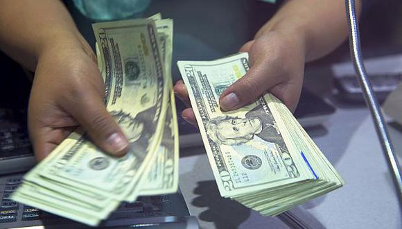 El valor del dólar se fortalecía en México este miércoles. (Foto: AFP)