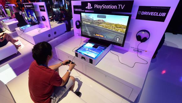 PlayStation 4 sigue gozando de un gran éxito a pesar de encontrarse en la última fase de su vida comercial. (Foto: AFP)