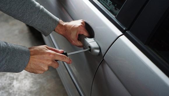 Desactivar el bluetooth y otros consejos para evitar robos de dispositivos tecnológicos del auto. | Crédito: Pixabay / Referencial.