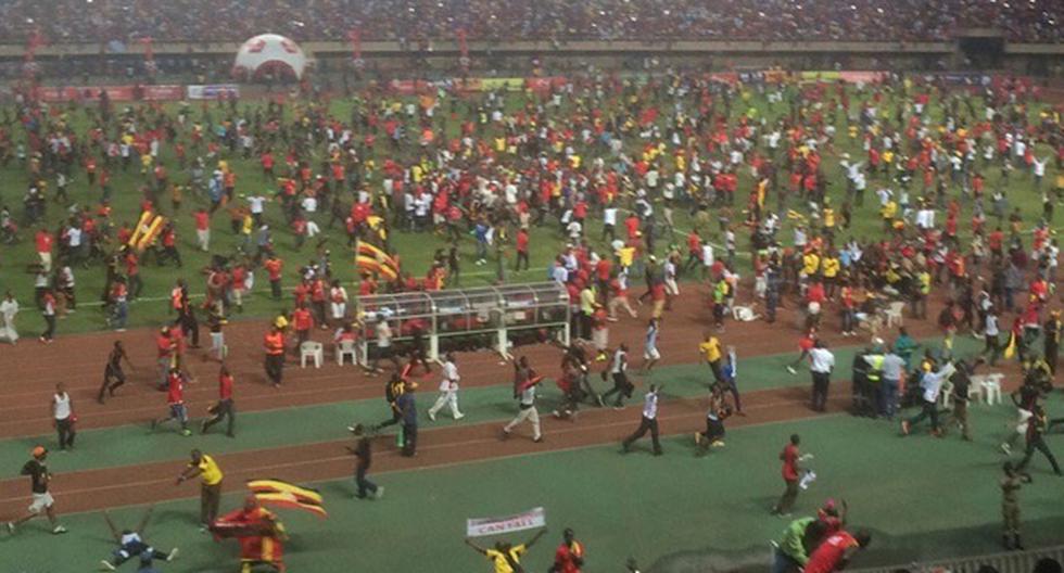 Así terminó el estadio Mandela National tras la victoria de Uganda sobre Comoros. (Foto: Twitter)