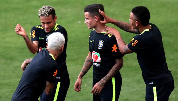 El entrenador Tite ensayaría dos variantes para el duelo ante Chile en Sao Paulo. Brasil ya está clasificado para el Mundial Rusia 2018. (Foto: EFE)