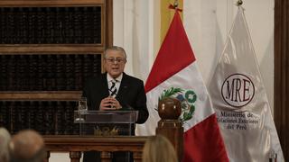 Presidente de la Comisión de RR.EE.: “El canciller [Óscar Maúrtua] se está ganando una interpelación”