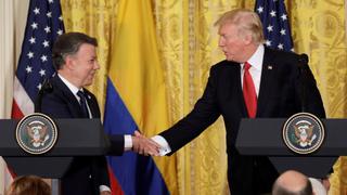 Trump le pide a Santos detener "rápido" la producción de cocaína en Colombia