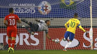 Neymar anotó un gol de cabeza a Perú en la Copa América (VIDEO)