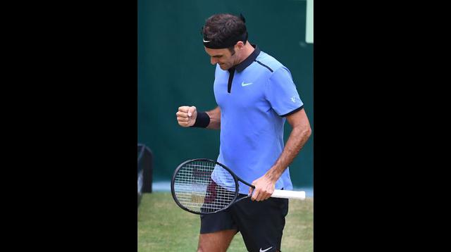 “Jugué increíblemente bien. Me sentí bien y nunca aflojé el paso”, declaró Federer tras el triunfo. (Foto: AFP)