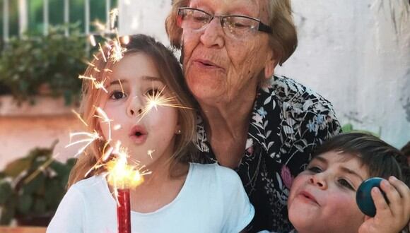 La abuela no pudo festejar a lo grande sus 100 años, pero recibió una condecoración por su participación en la Segunda Guerra Mundial. (Foto referencial: @damialdetafuentes/ Pixabay)