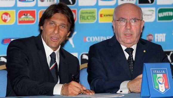 Antonio Conte es presentado como técnico de Italia