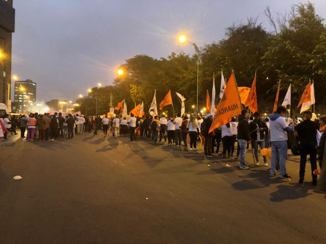 Así se desarrolla la marcha en apoyo a Keiko Fujimori, lider de Fuerza Popular implicada en proceso de lavado de activos. (Foto: Claudia Sovero)