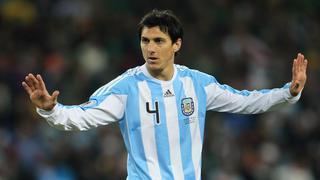 Nicolás Burdisso, ex integrante de la selección argentina, anunció su retiro