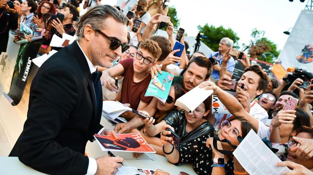Joaquin Phoenix en el Festival de cine de Venecia. (Foto: AP)