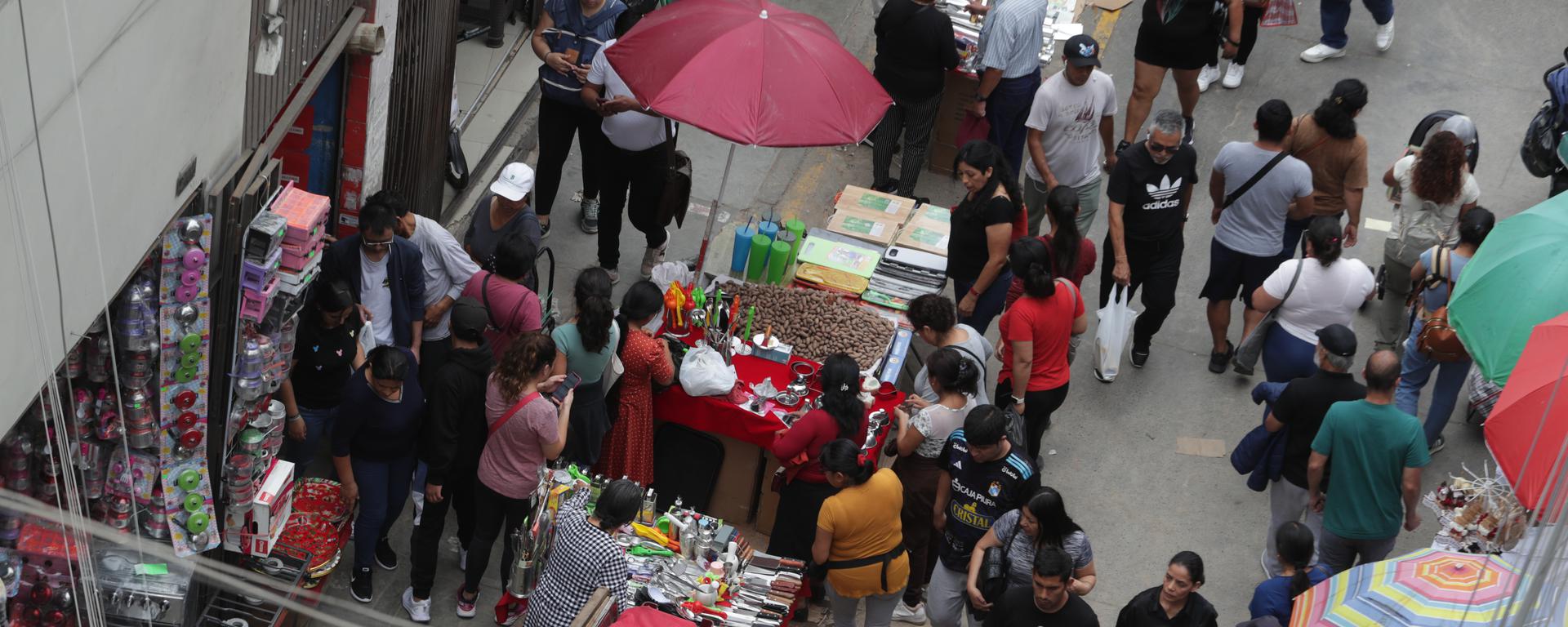Plan Navidad Segura empieza tarde: El Comercio comprobó el caos en emporios comerciales de Lima