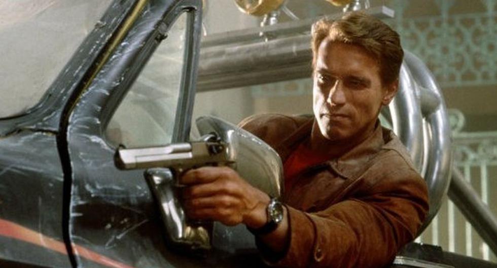 Arnold Schwarzenegger es el detective Jack Slater en 'El último gran héroe' (Foto: Columbia Pictures)