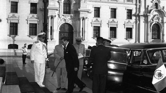Palacio de Gobierno en 1960: visita del presidente mexicano Adolfo López Mateos
