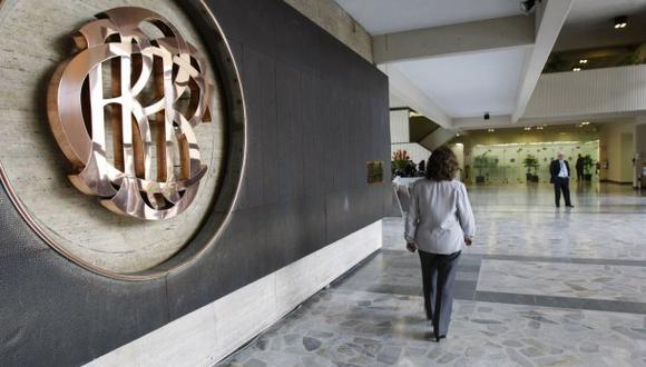 El déficit fiscal acumulado en los últimos doce meses sigue disminuyendo. (Foto: GEC)