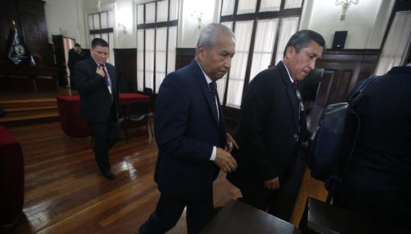 Juan Arias Contreras y Hugo Robles, escoltas del fiscal supremo Pedro Chávarry, rechazaron haber recibido algún ofrecimiento por parte del exfiscal de la Nación. (Foto: GEC)