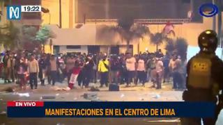Centro de Lima: reportan incidentes entre manifestante y agentes PNP | VIDEO