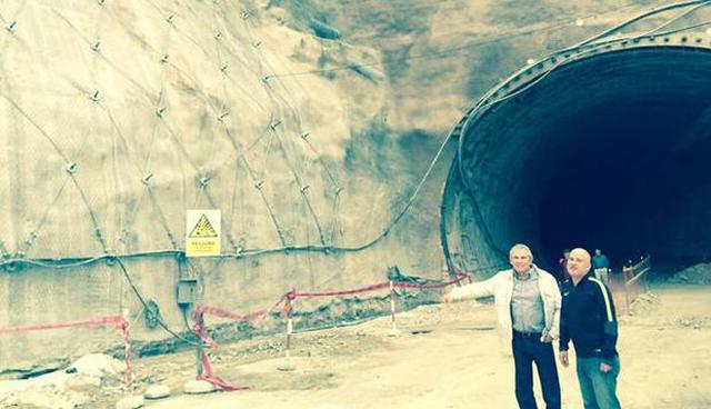 Luis Castañeda en Túnel Santa Rosa: ¿usaron Photoshop? - 1