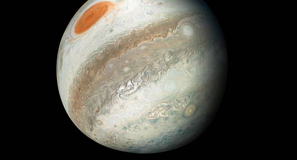 El pequeño cuerpo circunda a Júpiter en una órbita prógrada, pero a una distancia que la pone en el camino de otras lunas que giran en dirección opuesta.  (Foto: NASA.gov)