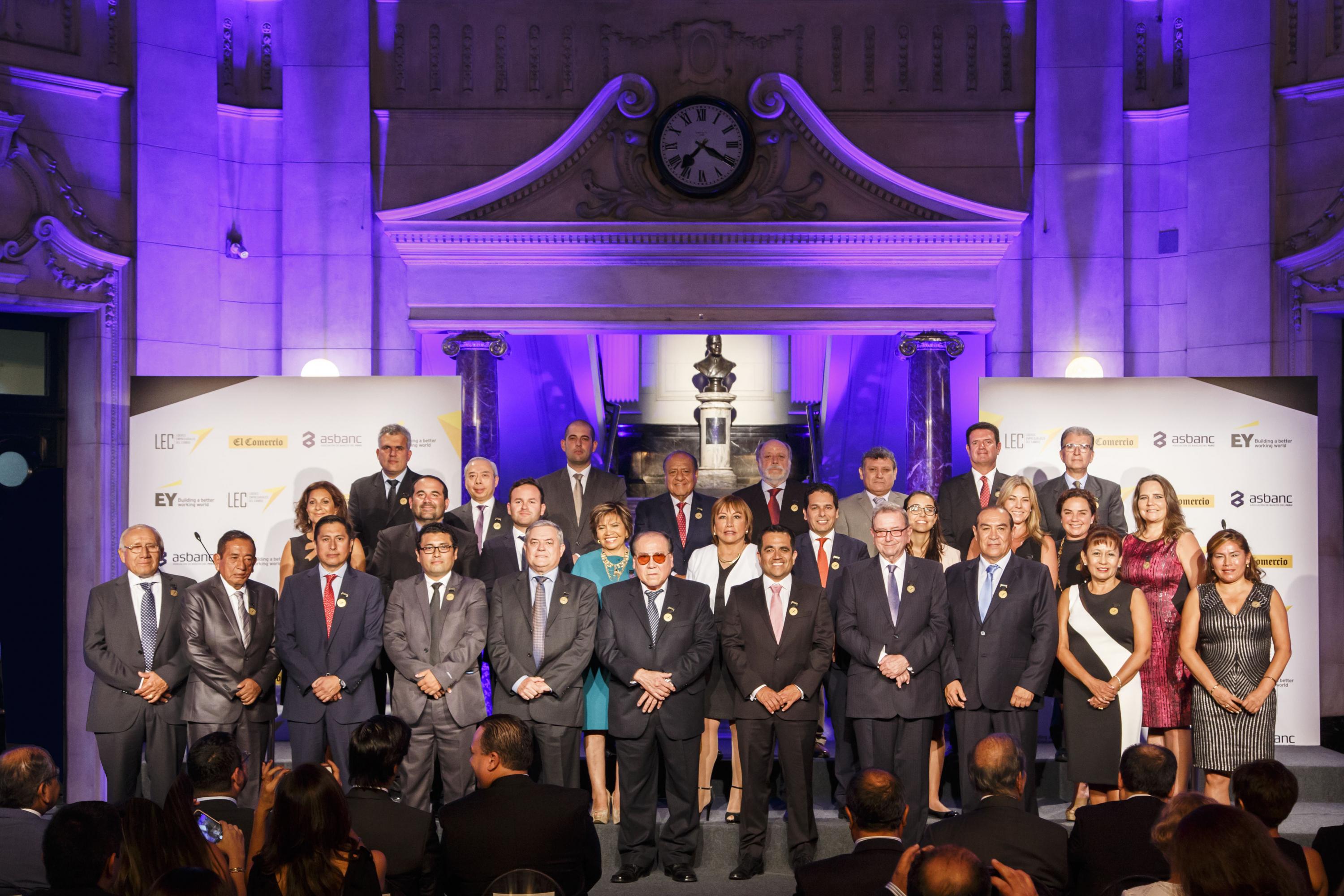 Este año, 30 empresarios peruanos fueron reconocidos como Líderes Empresariales del Cambio (LEC) por su trayectoria y su trabajo desde el sector privado en el país.