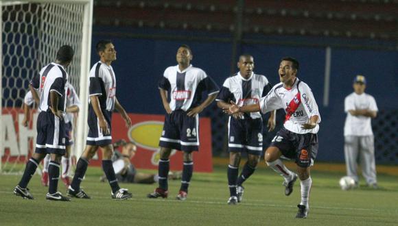 Las ediciones del Descentralizado 2006 y 2007 se jugaron con doce equipos, con Alianza Lima y San Martín como campeones respectivamente. (Foto: Germán Falcón / Archivo El Comercio)