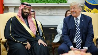Trump defiende al príncipe por el asesinato de Khashoggi: "Quizás lo supo, quizás no"