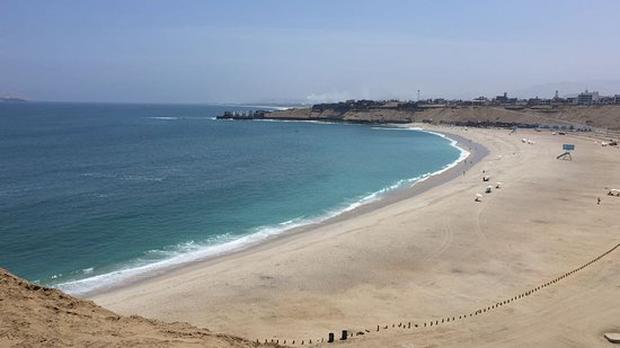 Playa El Silencio es una playa de mar tranquilo en la orilla, pero que presenta un suelo con desniveles. (Foto:Tripadvisor)