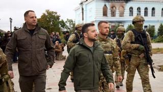 En fotos: La visita de Zelensky a Kharkiv y la esperanza ucraniana de ganar la guerra