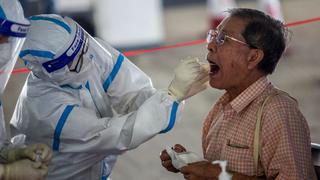 China registra 22 nuevos casos de coronavirus, 17 de ellos en Xinjiang 