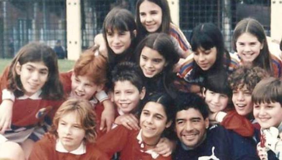 "Cebollitas" no solo tenía mucho fútbol, sino historias de amistad, amor y canciones. (Foto: @diegovicos / Instagram)