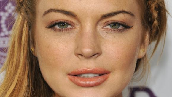 Lindsay Lohan cumple 30 años con libro autobiográfico