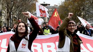 Francia: huelga contra las pensiones entra en su tercer día | FOTOS