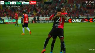 Gol de Julián Quiñones para el 1-1 de Atlas vs. Chivas al minuto 90 | VIDEO