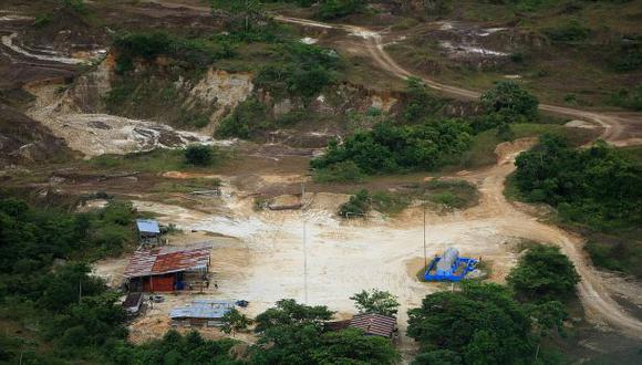 Minería ilegal de oro deforestó 62.500 hectáreas en la Amazonía