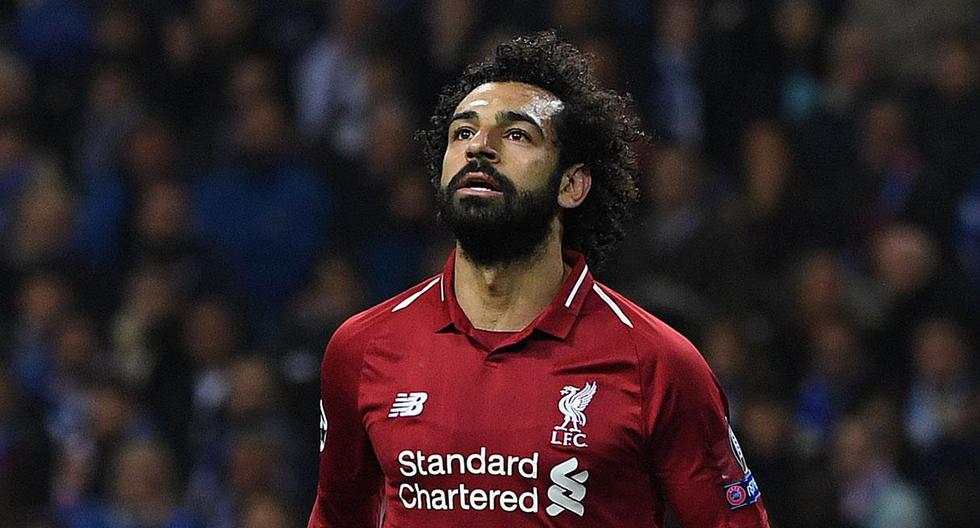 Mohamed Salah es baja confirmada en el Liverpool para enfrentar al Barcelona. (Foto: AFP)